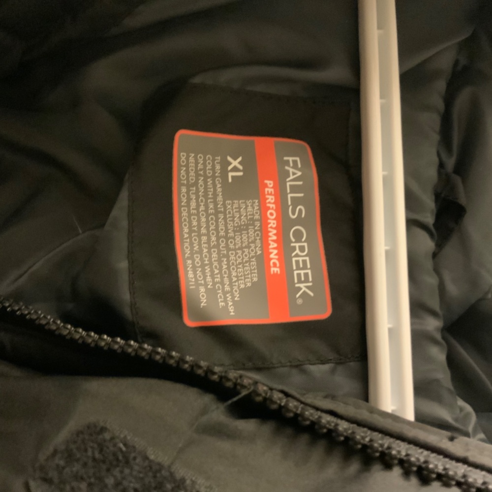 Winter jacket - Picture 5 of 5